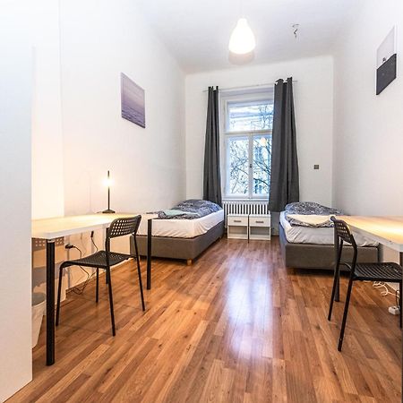 Legerova Apartments Прага Экстерьер фото