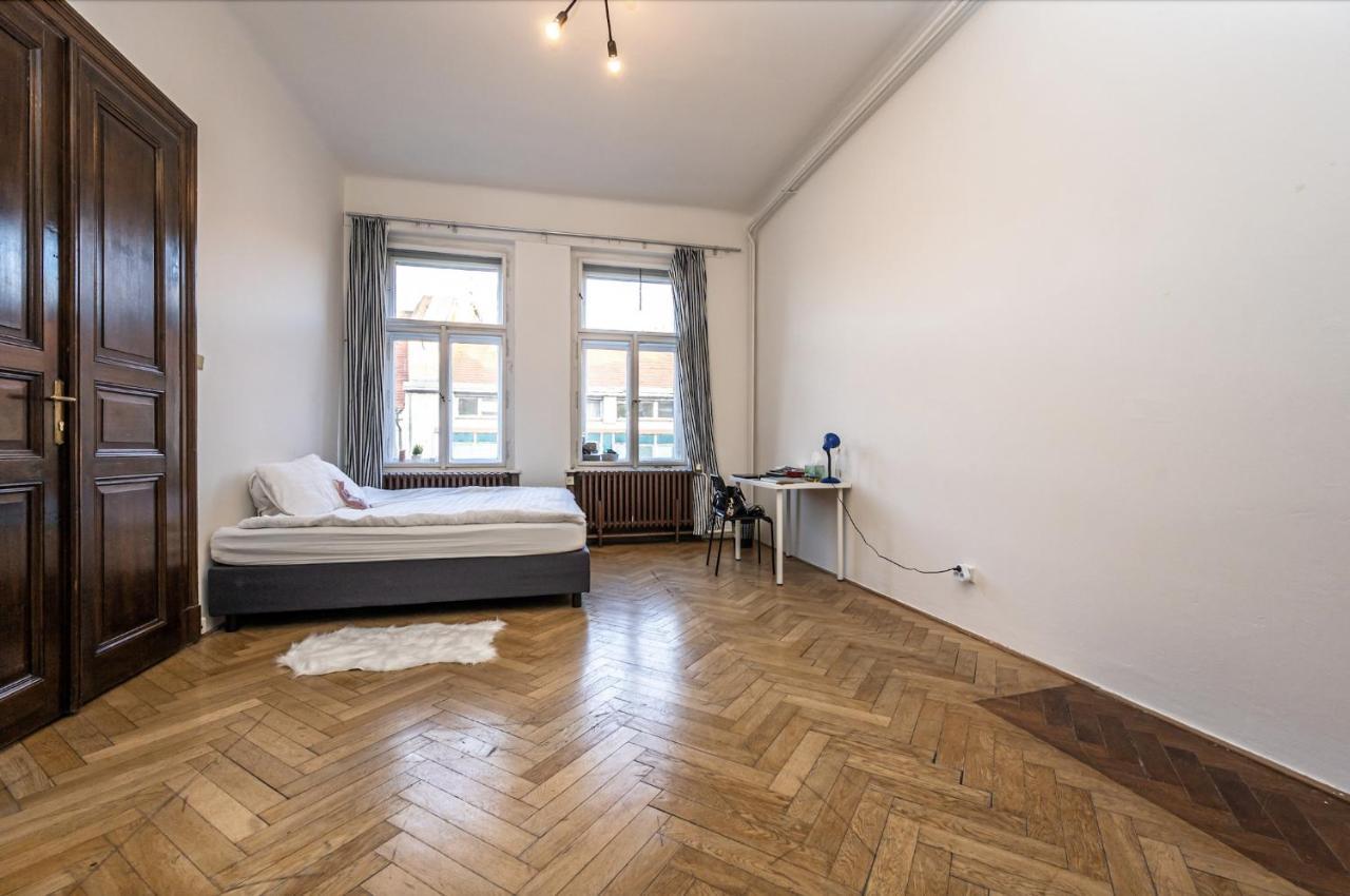 Legerova Apartments Прага Экстерьер фото