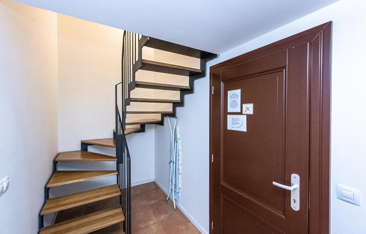 Legerova Apartments Прага Экстерьер фото