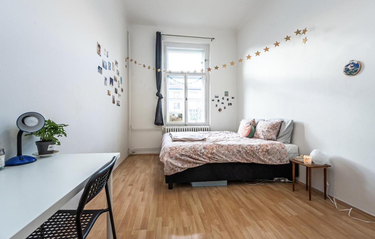 Legerova Apartments Прага Экстерьер фото