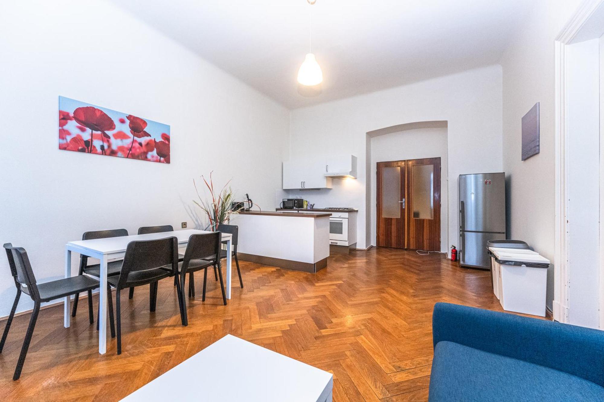 Legerova Apartments Прага Экстерьер фото