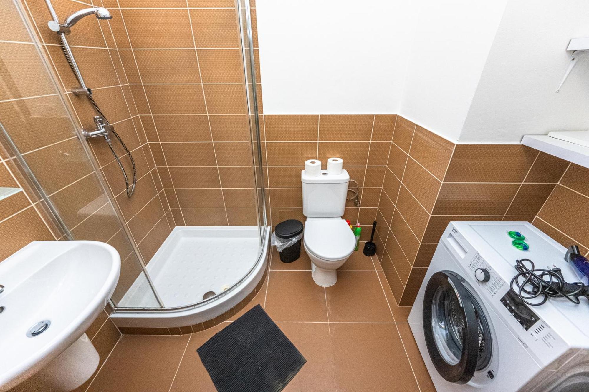 Legerova Apartments Прага Экстерьер фото
